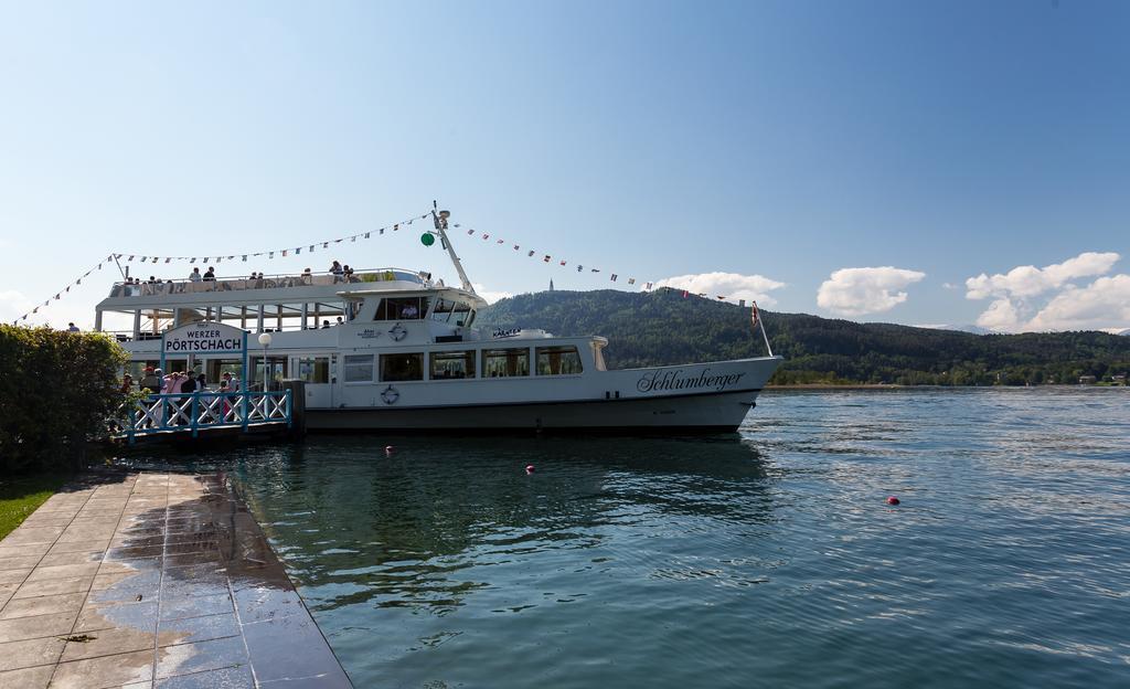 Werzer Strandcasino Hotel Pörtschach am Wörthersee Buitenkant foto